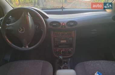 Хэтчбек Mercedes-Benz A-Class 2003 в 