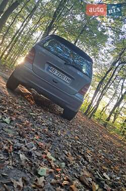 Хэтчбек Mercedes-Benz A-Class 2003 в 