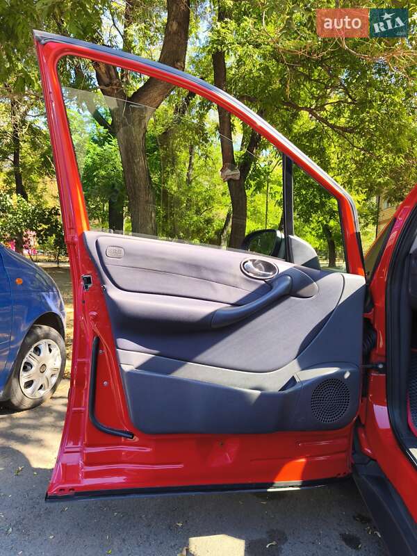 Хетчбек Mercedes-Benz A-Class 2001 в Одесі