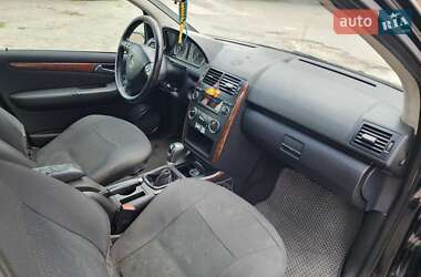 Хэтчбек Mercedes-Benz A-Class 2005 в 