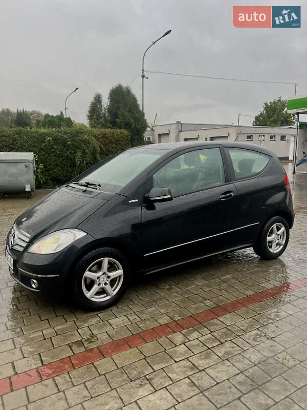 Купе Mercedes-Benz A-Class 2008 в Ивано-Франковске фото 4 Купе Mercedes-Benz A-Class 2008 в Ивано-Франковске