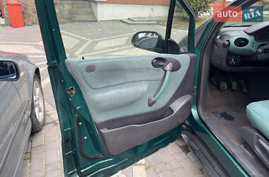 Хэтчбек Mercedes-Benz A-Class 1998 в 
