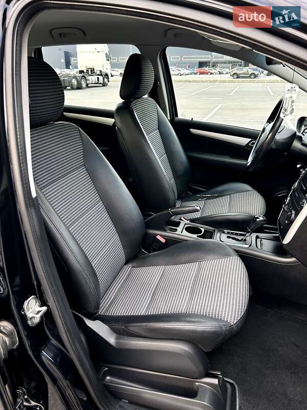 Хэтчбек Mercedes-Benz A-Class 2006 в Подгородном