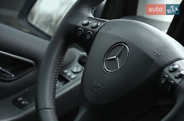Хэтчбек Mercedes-Benz A-Class 2010 в 
