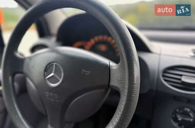 Хэтчбек Mercedes-Benz A-Class 2000 в 