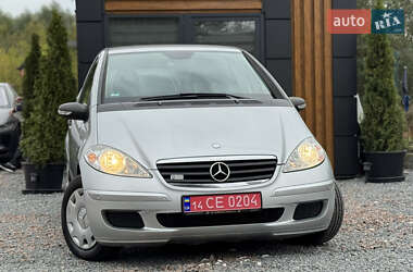 Хэтчбек Mercedes-Benz A-Class 2006 в 