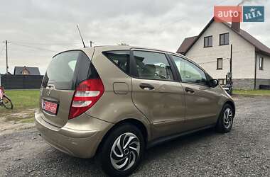Хэтчбек Mercedes-Benz A-Class 2006 в  фото 7 Хэтчбек Mercedes-Benz A-Class 2006 в