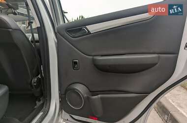 Хэтчбек Mercedes-Benz A-Class 2008 в 