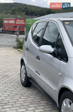 Хэтчбек Mercedes-Benz A-Class 2001 в 