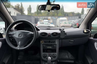 Хэтчбек Mercedes-Benz A-Class 2003 в 