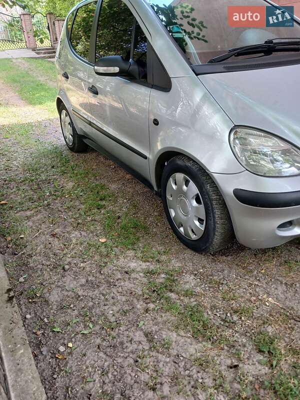 Хэтчбек Mercedes-Benz A-Class 2003 в Монастыриске