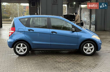 Хэтчбек Mercedes-Benz A-Class 2008 в 