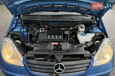 Хэтчбек Mercedes-Benz A-Class 2008 в 