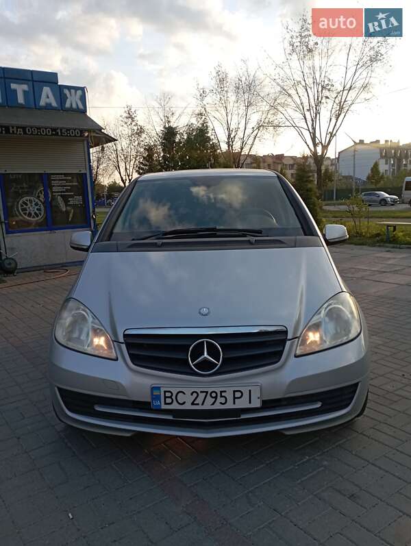 Хэтчбек Mercedes-Benz A-Class 2010 в Львове