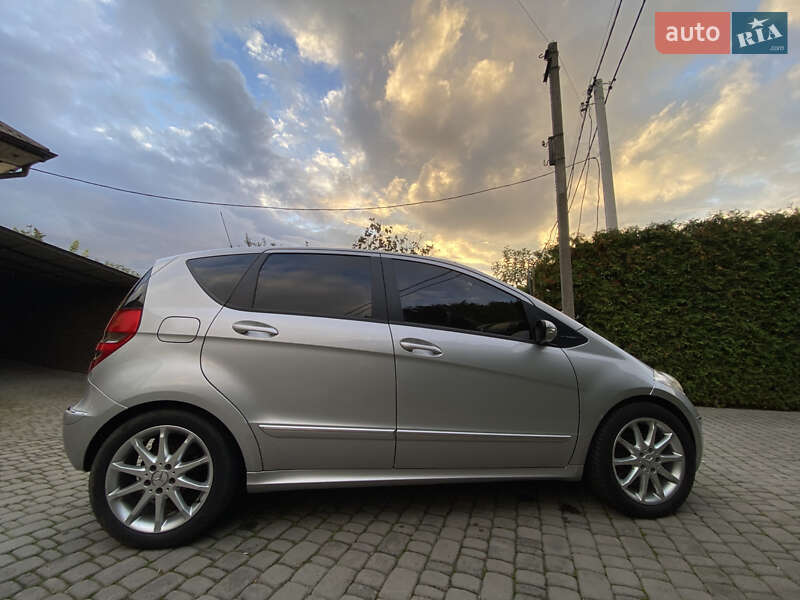 Хэтчбек Mercedes-Benz A-Class 2006 в Луцке