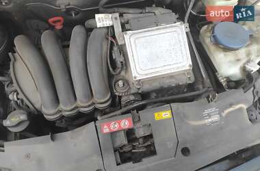 Хэтчбек Mercedes-Benz A-Class 2008 в 