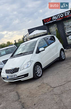 Хэтчбек Mercedes-Benz A-Class 2009 в Запорожье