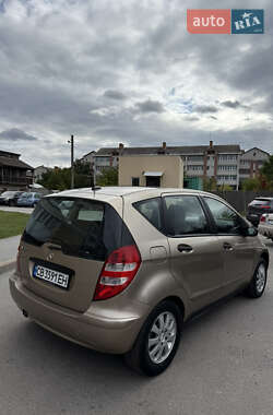 Хэтчбек Mercedes-Benz A-Class 2005 в  фото 6 Хэтчбек Mercedes-Benz A-Class 2005 в