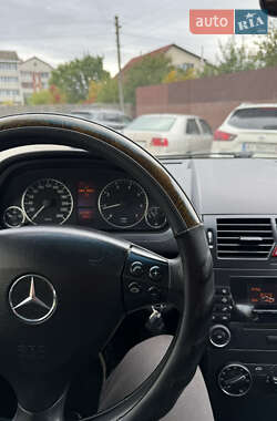 Хэтчбек Mercedes-Benz A-Class 2005 в  фото 29 Хэтчбек Mercedes-Benz A-Class 2005 в