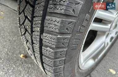Хэтчбек Mercedes-Benz A-Class 2011 в 