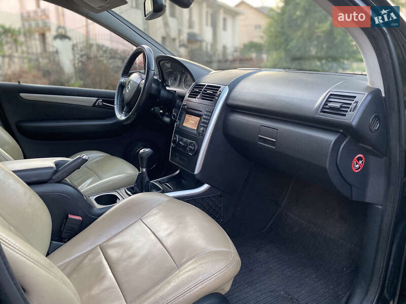 Хэтчбек Mercedes-Benz A-Class 2010 в Кривом Роге фото 7 Хэтчбек Mercedes-Benz A-Class 2010 в Кривом Роге