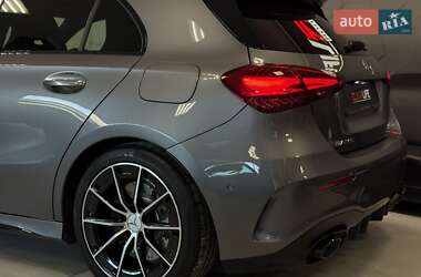 Хетчбек Mercedes-Benz A-Class 2023 в 