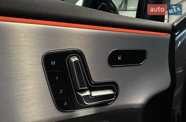 Хетчбек Mercedes-Benz A-Class 2023 в 