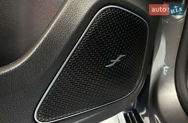 Хетчбек Mercedes-Benz A-Class 2023 в 