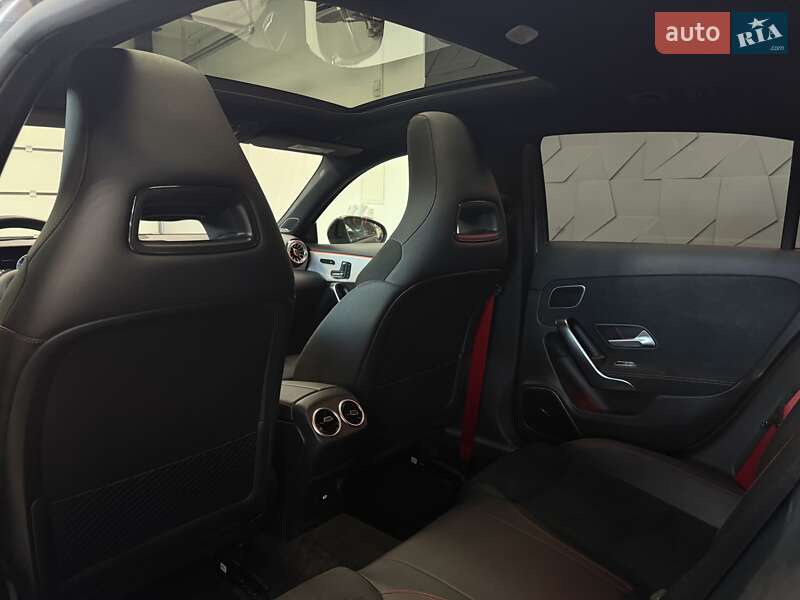 Хэтчбек Mercedes-Benz A-Class 2023 в Тернополе