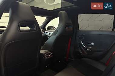 Хетчбек Mercedes-Benz A-Class 2023 в 