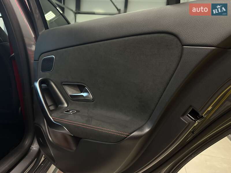 Хэтчбек Mercedes-Benz A-Class 2023 в Тернополе