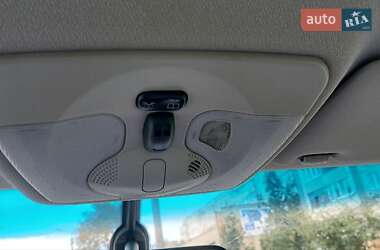 Хэтчбек Mercedes-Benz A-Class 2003 в 