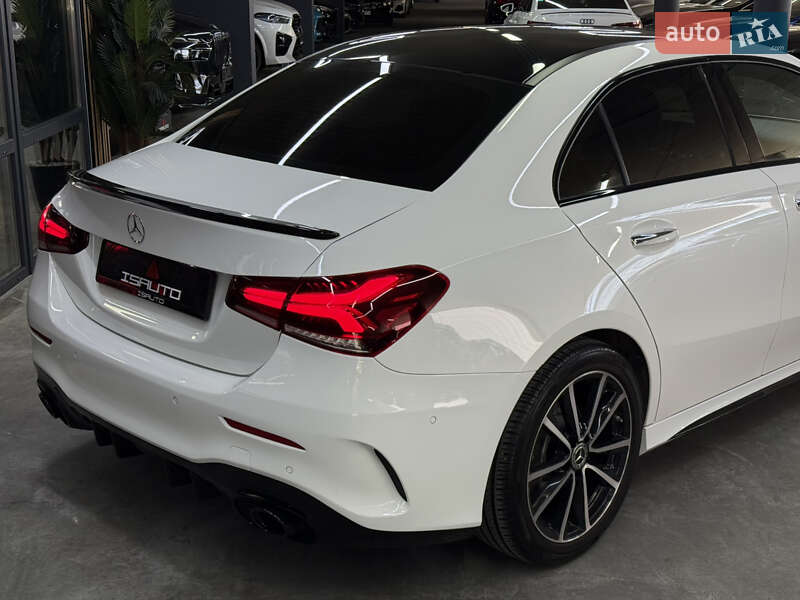 Седан Mercedes-Benz A-Class 2018 в Одесі