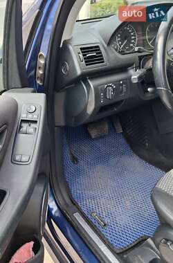 Хэтчбек Mercedes-Benz A-Class 2009 в 
