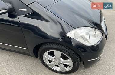Хетчбек Mercedes-Benz A-Class 2010 в 
