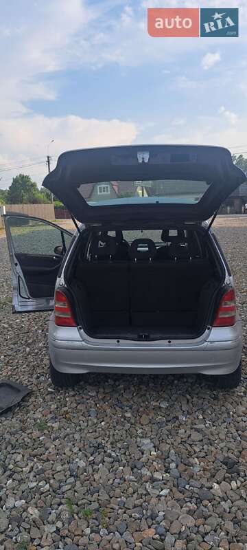 Хэтчбек Mercedes-Benz A-Class 2001 в Рахове фото 10 Хэтчбек Mercedes-Benz A-Class 2001 в Рахове
