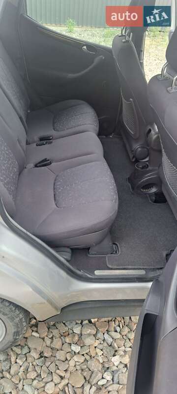 Хэтчбек Mercedes-Benz A-Class 2001 в Рахове фото 22 Хэтчбек Mercedes-Benz A-Class 2001 в Рахове