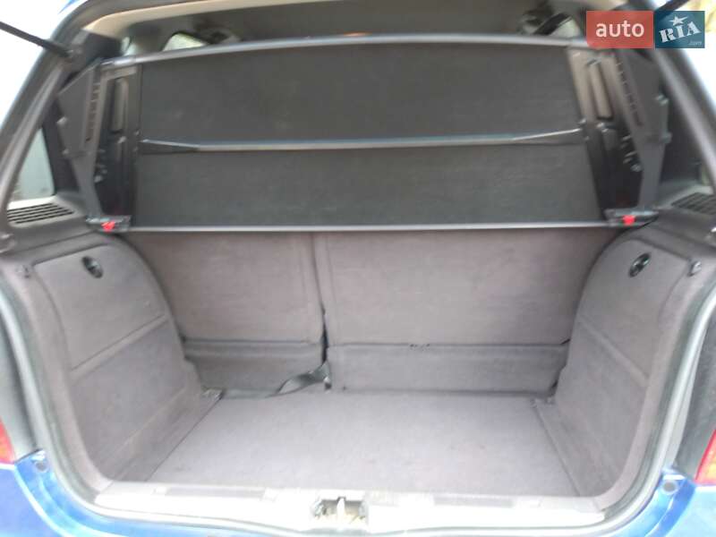 Хетчбек Mercedes-Benz A-Class 2000 в Броварах фото 3 Хетчбек Mercedes-Benz A-Class 2000 в Броварах