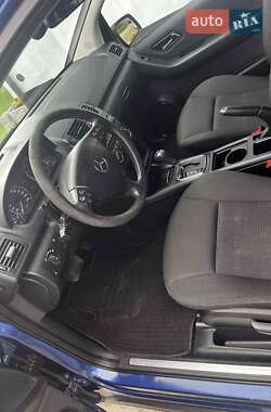 Хэтчбек Mercedes-Benz A-Class 2009 в 