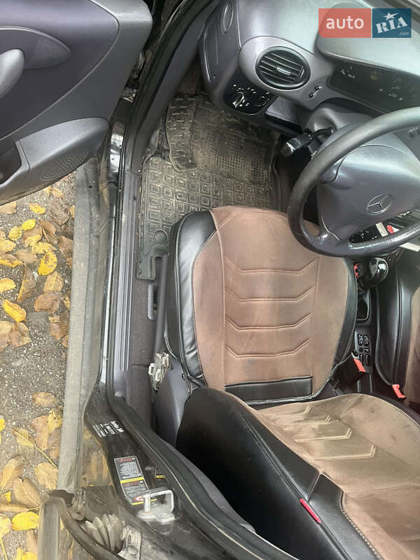 Хэтчбек Mercedes-Benz A-Class 2003 в Знаменке фото 6 Хэтчбек Mercedes-Benz A-Class 2003 в Знаменке