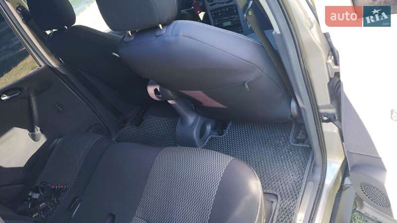 Хетчбек Mercedes-Benz A-Class 1999 в Новояворівську