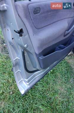 Хэтчбек Mercedes-Benz A-Class 1999 в  фото 15 Хэтчбек Mercedes-Benz A-Class 1999 в