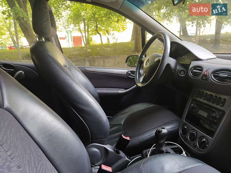 Хетчбек Mercedes-Benz A-Class 2001 в Львові фото 3 Хетчбек Mercedes-Benz A-Class 2001 в Львові