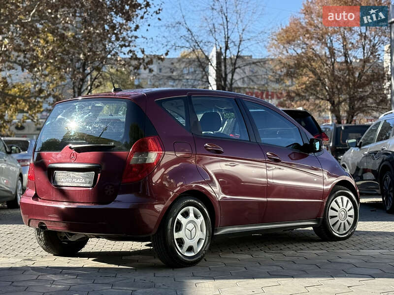 Хетчбек Mercedes-Benz A-Class 2009 в Одесі фото 24 Хетчбек Mercedes-Benz A-Class 2009 в Одесі