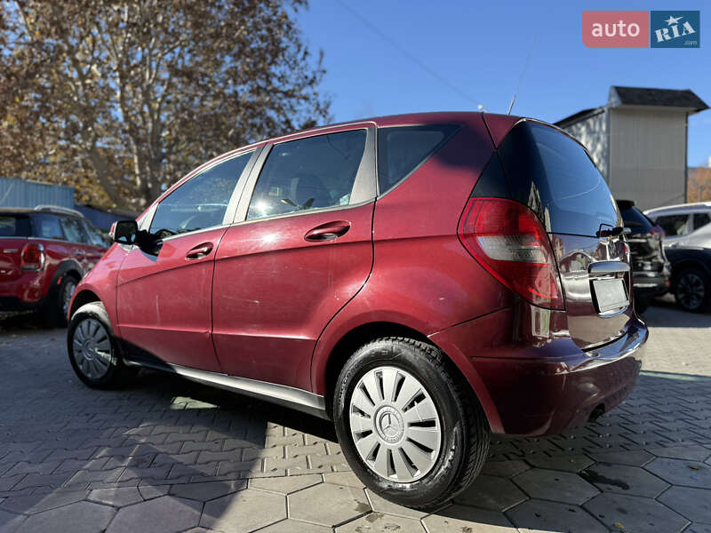 Хетчбек Mercedes-Benz A-Class 2009 в Одесі фото 28 Хетчбек Mercedes-Benz A-Class 2009 в Одесі