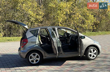Хетчбек Mercedes-Benz A-Class 2004 в  фото 9 Хетчбек Mercedes-Benz A-Class 2004 в