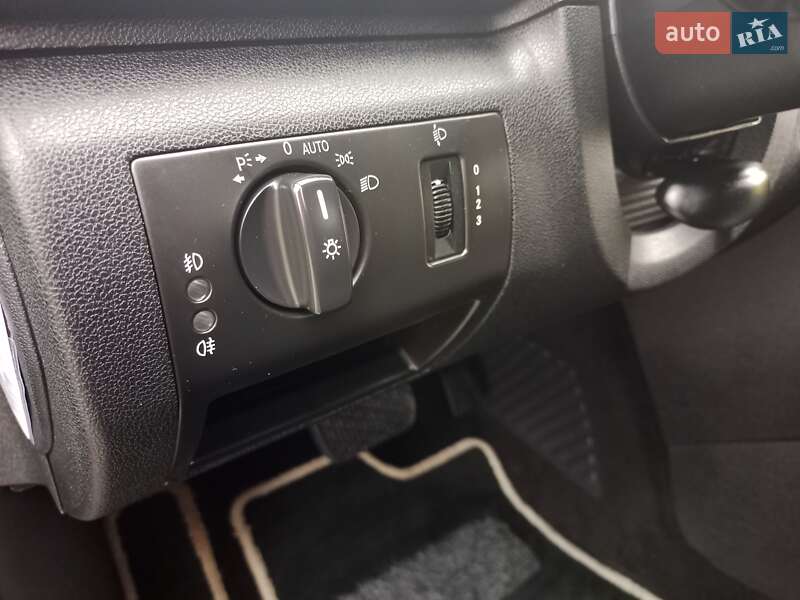 Хетчбек Mercedes-Benz A-Class 2006 в Бродах фото 41 Хетчбек Mercedes-Benz A-Class 2006 в Бродах