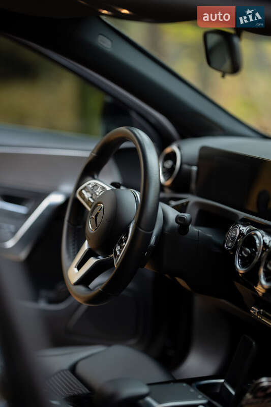 Хэтчбек Mercedes-Benz A-Class 2021 в Киеве фото 47 Хэтчбек Mercedes-Benz A-Class 2021 в Киеве