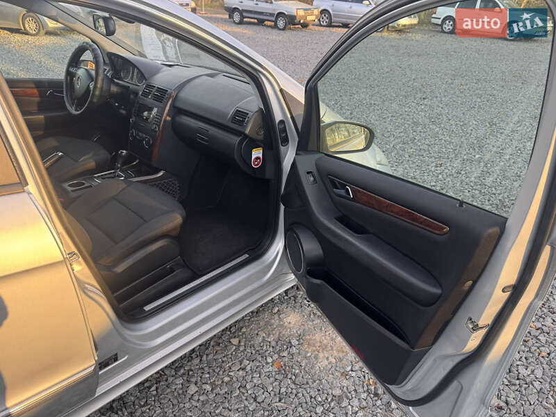 Хэтчбек Mercedes-Benz A-Class 2005 в Хмельницком фото 26 Хэтчбек Mercedes-Benz A-Class 2005 в Хмельницком