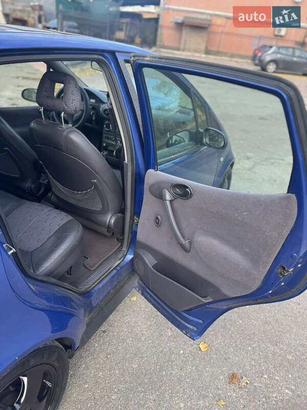 Хетчбек Mercedes-Benz A-Class 1999 в Кропивницькому